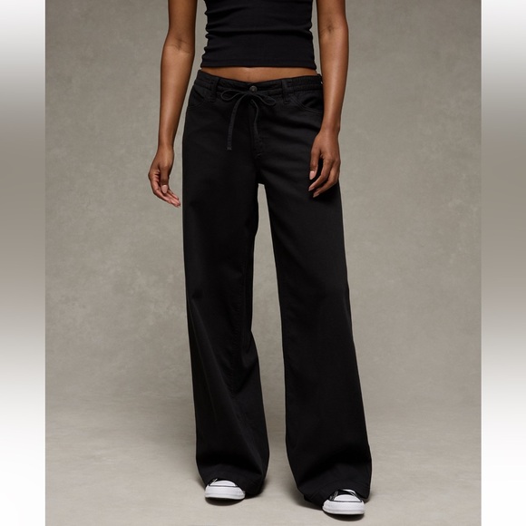 American Eagle Outfitters Pants - NWT American Eagle ($79.95) Dreamy Drape Stretch Low-Rise UWideLeg Black Pants
